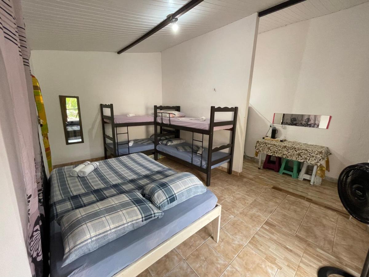 Apartamento Suítes E Kitnets Da Casa Do Davi - Jeri *